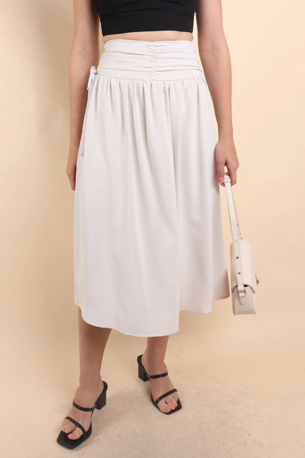 ADORA RUCHED MIDI SKIRT IN OAT