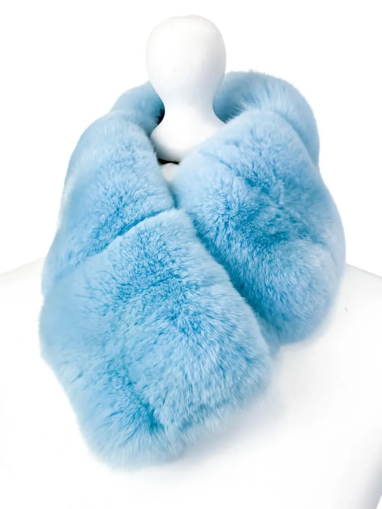 Baby Blue Chinchilla Fur Collar