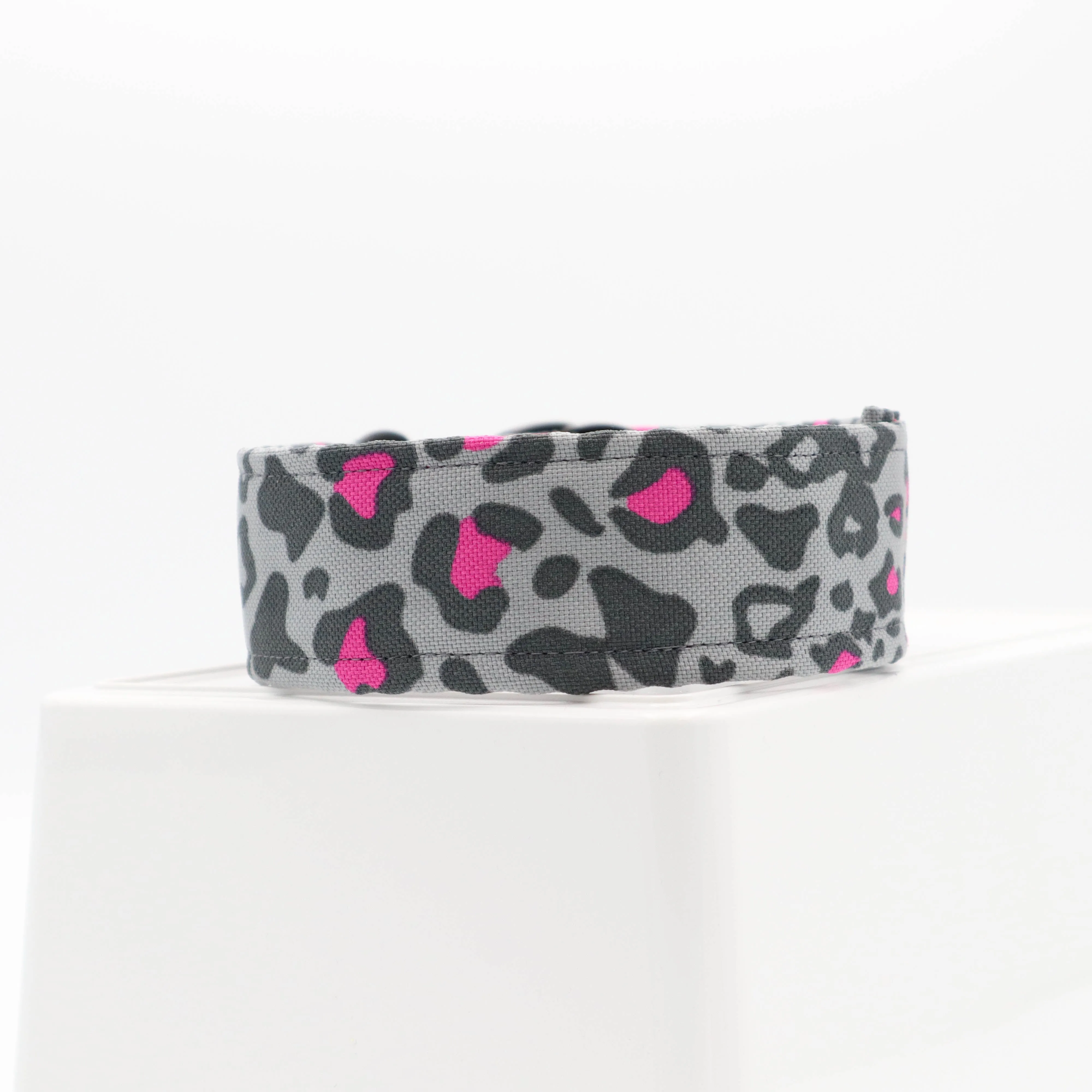 Dog Collar | Mysterious Cheetah | Width 4 cm | Length 32-40 cm