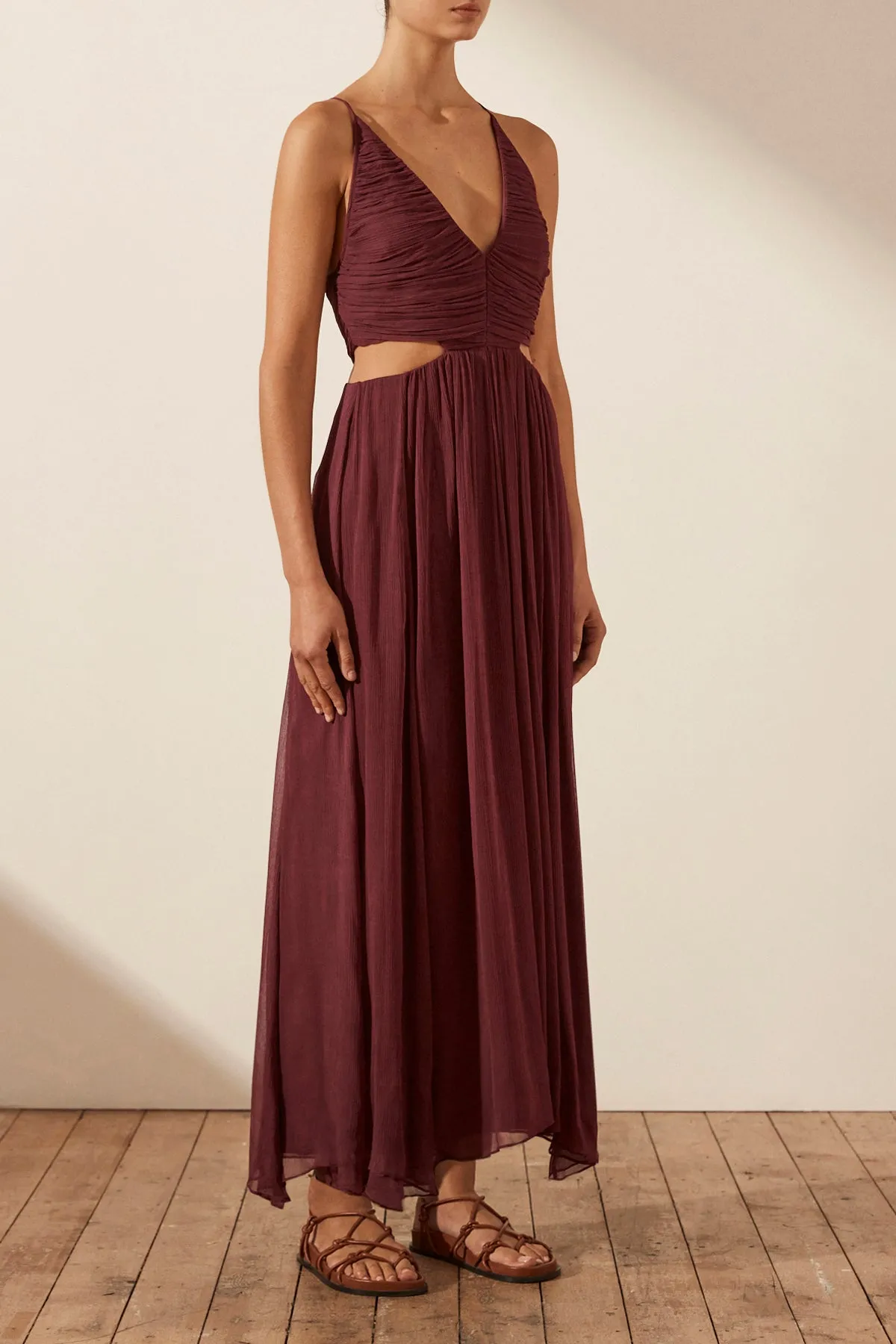 MARQUIS RUCHED CUT OUT MIDI DRESS - DEEP WINE