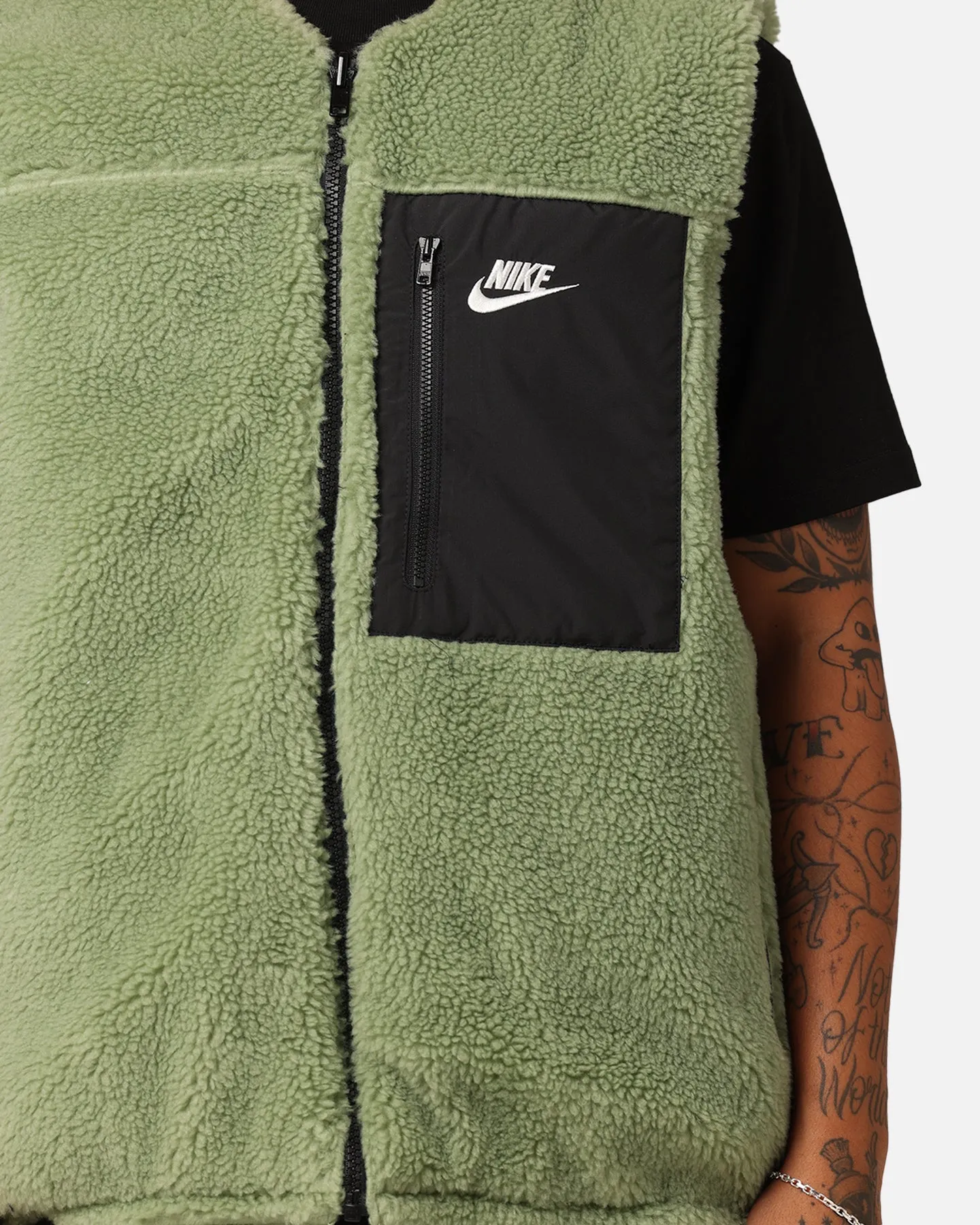 Nike Sportswear Sherpa Reversible Vest Oil Green/Black