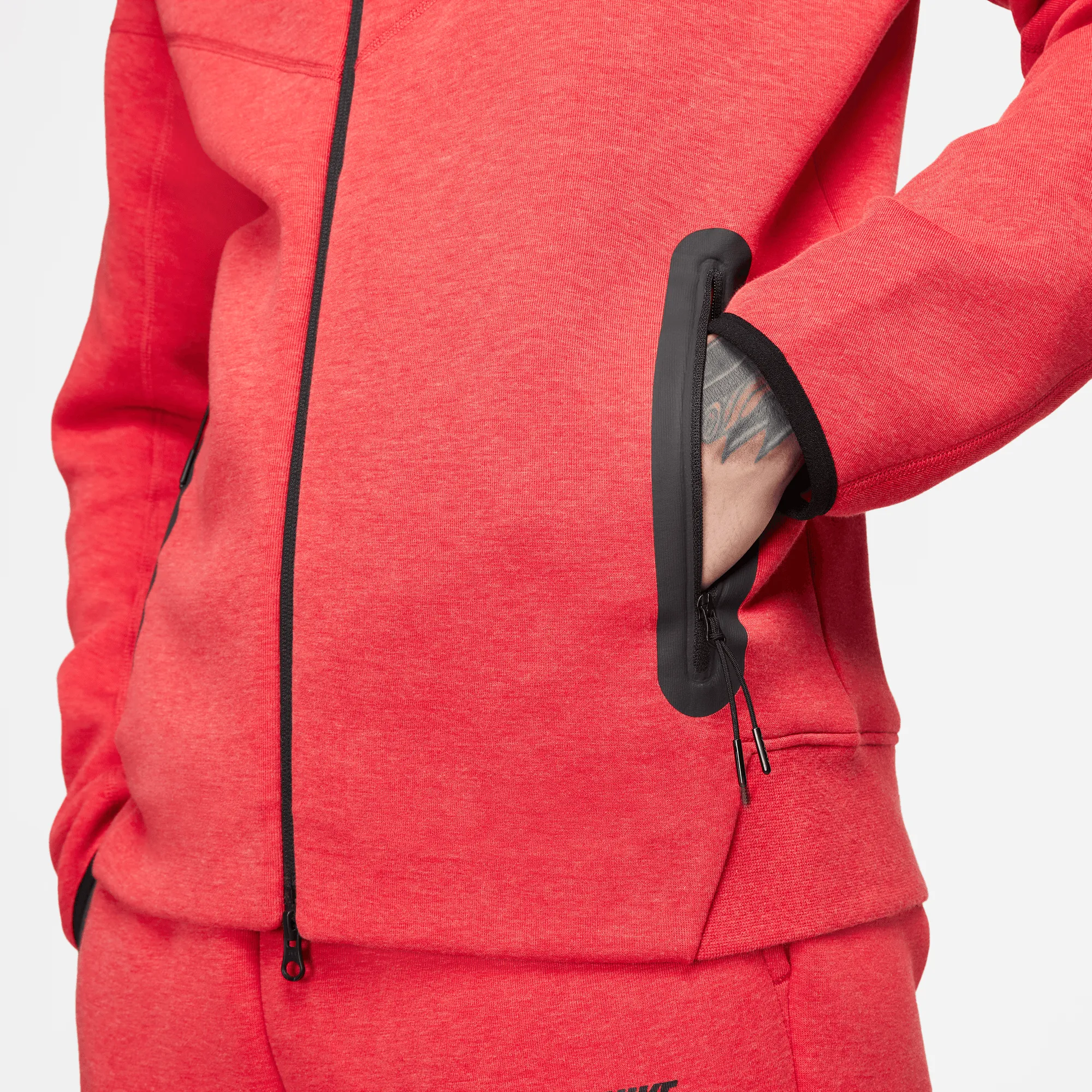 Nike Sportswear Tech Fleece Red Windrunner