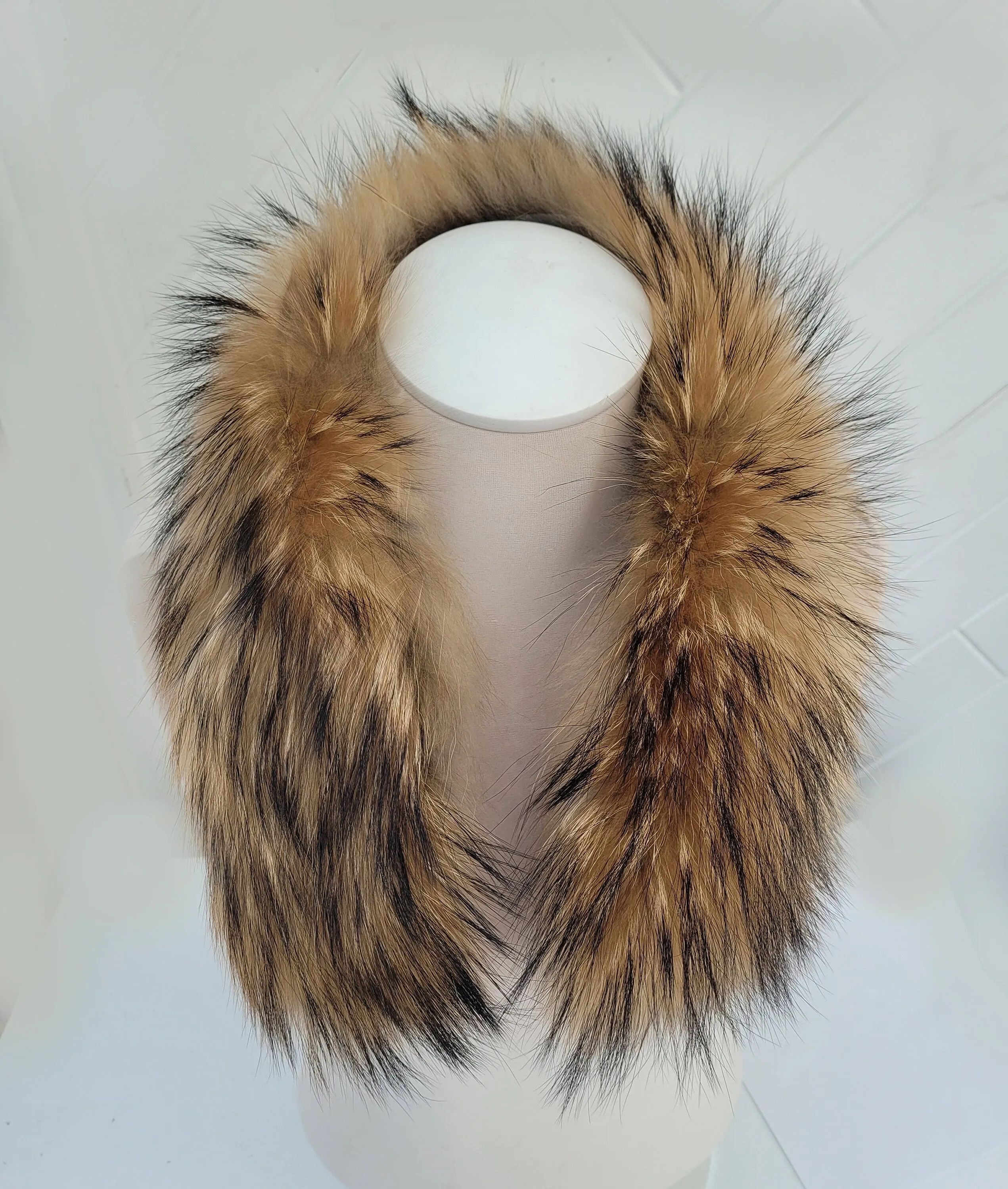 READY to SHIP 60X4 cm Real Raccoon Fur Collar, Fur Trim for Hoodies, Raccoon Fur Collar, Fur Scarf, Fur Ruff, Raccoon Fur Hood, Raccoon