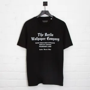 RNW Berlin Wallpaper Front Print - Tshirt - Black