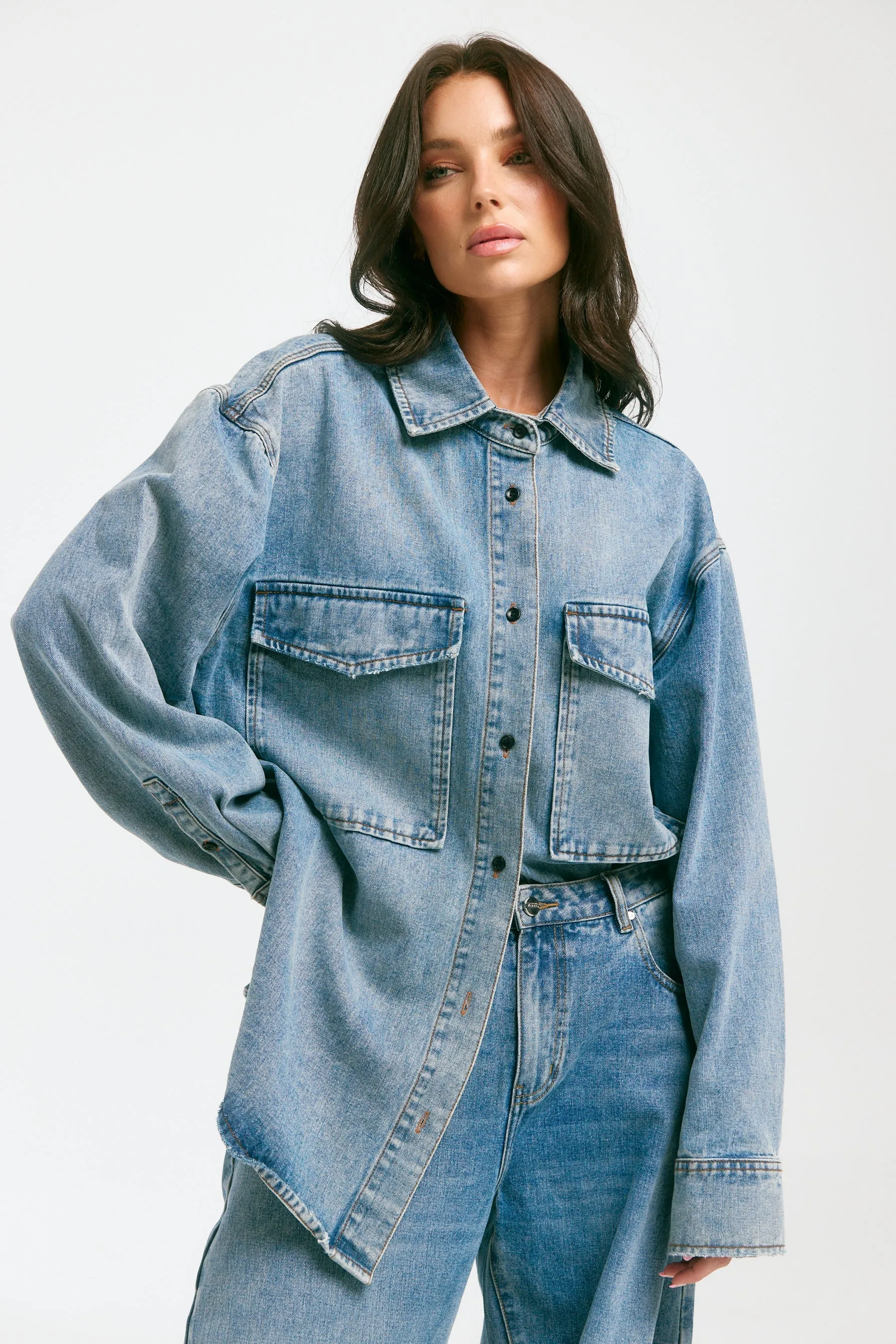 SABBI Denim long sleeve shacket