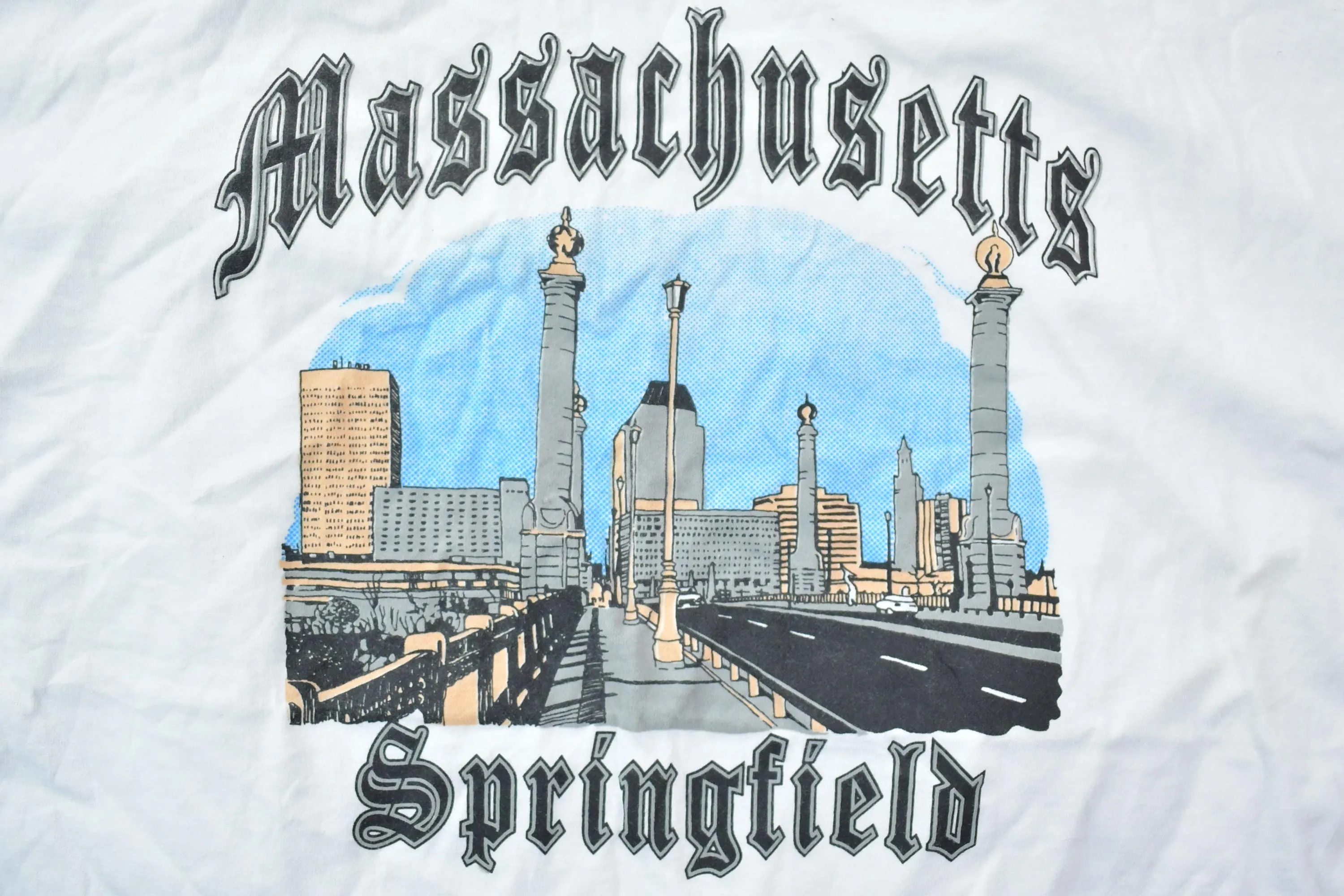 Vintage 1990s Springfield Massachusetts Souvenir T-Shirt