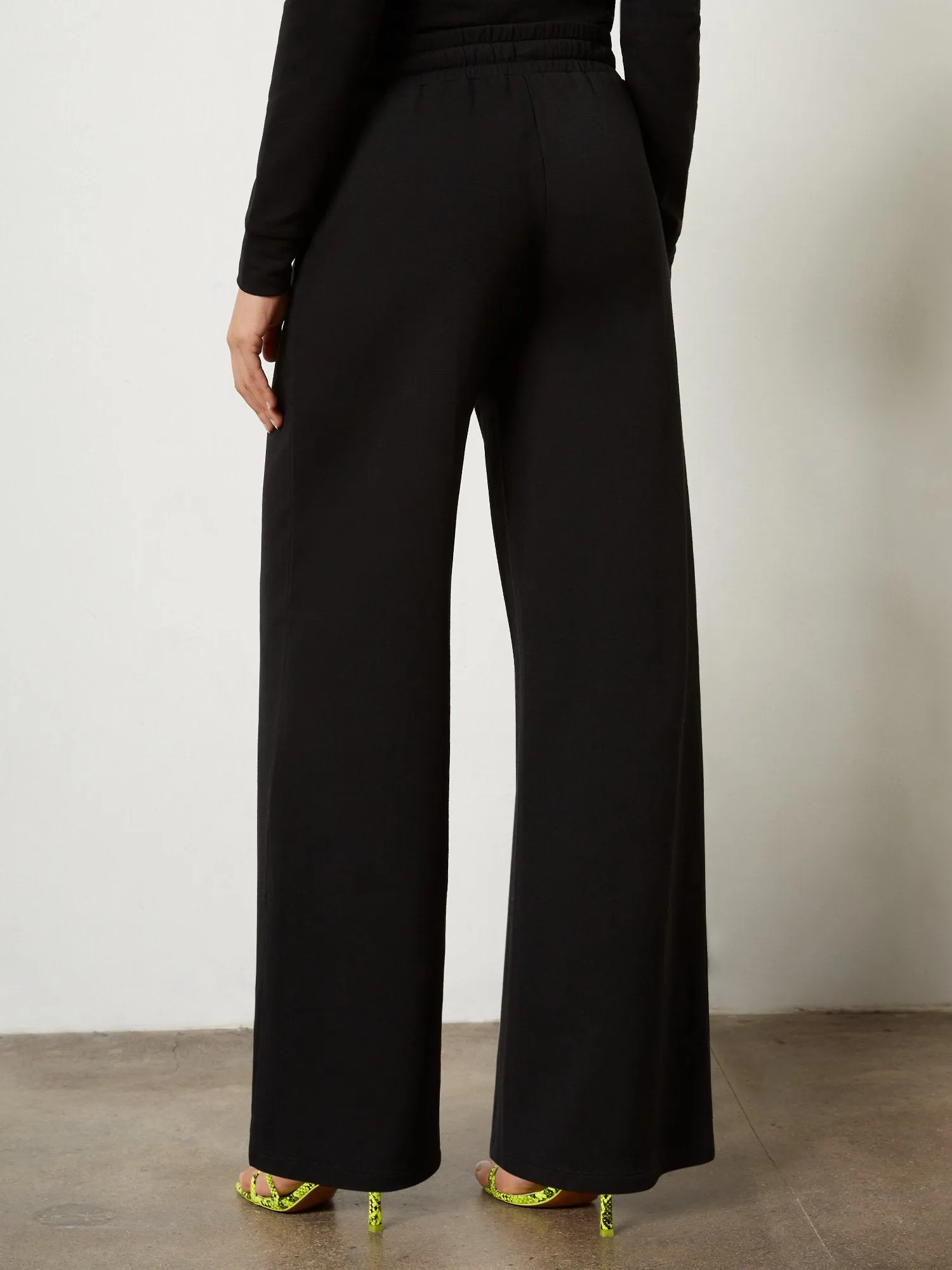 Wide-Leg Drawstring Lounge Pant